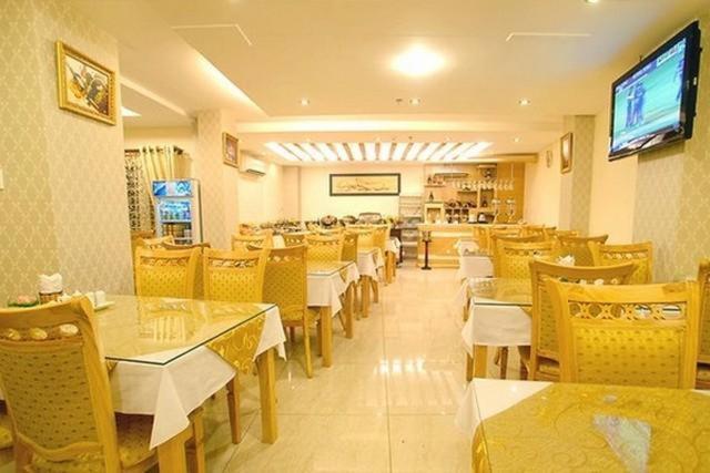 Khách sạn Hoang Phu Gia